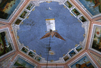 Photograph of: Great Synagogue in Hârlău-Domed ceiling.