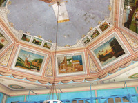 Photograph of: Great Synagogue in Hârlău-Domed ceiling.