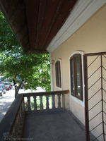 Photograph of: Great Synagogue in Hârlău : Exterior.