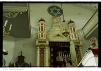Photograph of: Sephardi Synagogue in Drobeta-Turnu Severin (Szörényvár) : Torah ark.