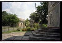 Photograph of: Monument to Bohdan Khmelnitskii in Zboriv (Zborów).