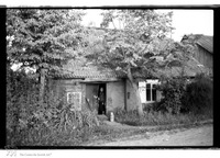 Photograph of: Wooden house in Musninkai.