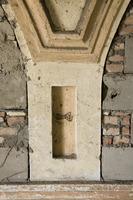 Photograph of: Great Synagogue in Oshmiany - Prayer Hall - Western Wall : Sunken rectangle on the pier between the arches.