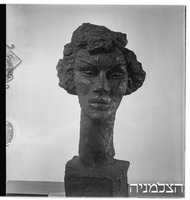 פסל- שטוצר.