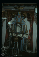 Photograph of: Leipziger Temple in Piatra Neamţ - Torah ark and amud : Torah Ark.