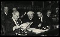 תצלומים - מרדכי קירשבלום ודוד בן-גוריון.