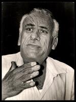 صورة فوتوغرافية - طه محمد علي برفقة أصدقائه، 1954.