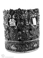 Photograph of: Torah crown.