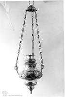 Photograph of: Hanging oil lamp.