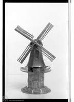 Photograph of: Spice container, Netherlands, after 1953.