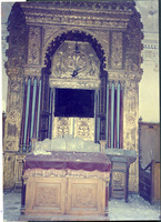 Photograph of: Synagogue in Buzău : Interior.