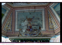 Photograph of: Great Synagogue in Hârlău-Domed ceiling-Narrative images.