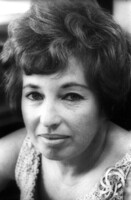 Press photographer, Avraham Vered's wife a secretary at Yediot Achronot.