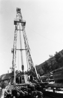 The Sonol General Manager, Alfred Rosenzweig announced to the press that the company will start drilling up to 4000 metres deep with the hope to find oil.
