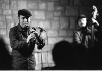 Clarnist Giora Feidman performing his Hassidic music played by klezmers.