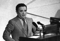 Menahem Savidor affressing the Knesset.