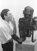 An exhibition of sculptures made by artist Igael Tomarkin was held in Hellena Rubinstein's Pavillion.