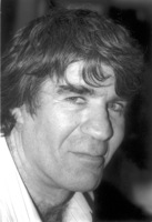 Singer Shmulik Karus.