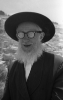 קנאים חרדים מפגינים בתביעה להפסיק את החפירות בשטח G בעיר דוד.