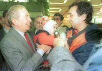 PRESIDENT HERZOG GREETS NEW OLIM.