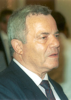 Egyption Foreign Minister Asmat Abdul Magid arrived in Israel to discuss the mutual relations between Israel and Egypt.