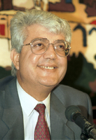 Foreign Minister David Levy returned from the USA where he met with US politicians.