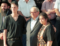 Ofira navon, wife of former President Itzhak Navon, died of leukemia in Jerusalem on Sunday August 1993 aged 57.