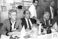The Israel Press Association hosted Prime Minister Itzhak Shamir in Tel Aviv.