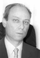 Deputy head of the International Department of Bank Leumi, David Nahimowski.
