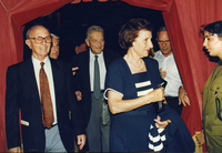 Israel President and wife enjoy an evening out.