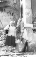 Perhaps one of the cost repugnant and unacceptable aspects of the recent missiles air-raids are the people who steal from private houses and business during the warning siren or the raid itself.