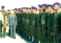 PM Itzhak Shamir visiting the Army camp of Ktziot.