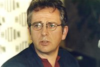 Rock star Peter Gabriel - who now performs under his own name hut was formerly part of the British super group Genesis - arrived in lsrael 15 June 1994 to a rapturous reception.