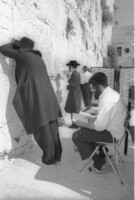 Orthodox Jews praying on 9th of Av at the Western Wall.