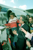 In spite of the Gulf War, new immigrants from Russia and Ethiopia is comming almost daily.
