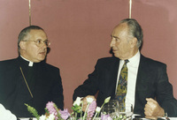 PERES METS VATICAN FOREIGN MINISTER.