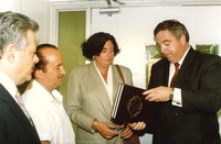 An unique memorial for the late Alice Plato, from USA who was killed in the terror suicide bomb near Kfar Darom last April, and whose organs were transplanted to several Israelis, was opened on September 14, 1995 at the Beilinson Hospital, after the Hearth-transplant room was dedicated in her name.