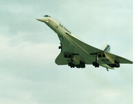 President of France, Fransua Mitterrand arrived to Israel by the super sonic Concord airplane.