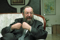 The newly elected Ashkenazi Chief Rabbi of Israel, Yisrael Lau will shortly be taking up his appointment.