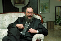 The newly elected Ashkenazi Chief Rabbi of Israel, Yisrael Lau will shortly be taking up his appointment.