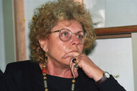 Education Minister Shulamit Aloni holding a press conference with the foreign media.