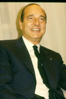 Prime Minister of France Jack Shirac arrived to Israel for talks.