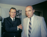 Ronald Runsfeld arriving Israel.