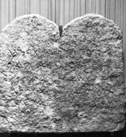 A stone was found with engravings in ancient Hebrew letters resembling the Ten Commandment Board.