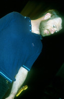 Yehuda Poliker performing.