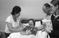 Symcha Holtzberg known as the "father" of wounded IDF soldiers brought some gifts for the patients of Gadera recovery clinic.