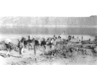 Egyptian soldiers from the surrounded Third Army, crossing the Suez Canal to receive food and drinking water.