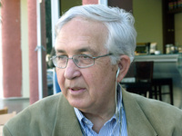 Journalist Dan Patir.