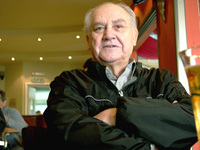 Shmuel Segev journalist.