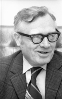 Rosenfeld Shalom, senior journalist at Maariv.